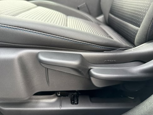 New 2025 Chevrolet Trax LT w/ Driver Confidence Package image 15