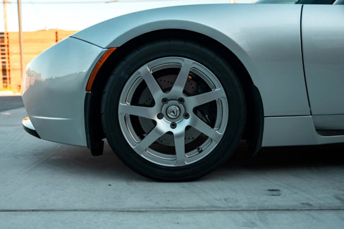 Used 2008 Tesla Roadster image 24