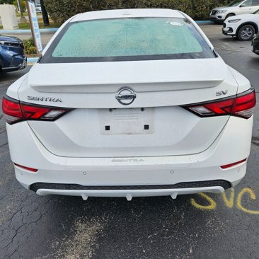 Used 2020 Nissan Sentra SV w/ SV Premium Package image 4