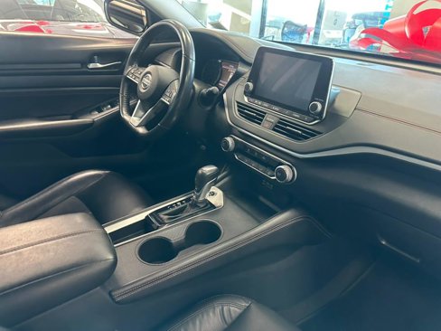 Used 2022 Nissan Altima 2.5 SR image 25