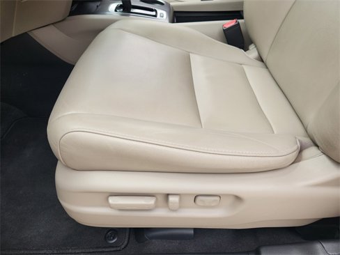 Used 2018 Honda Pilot EX-L image 25