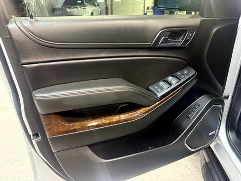 Used 2019 Chevrolet Tahoe LT image 13