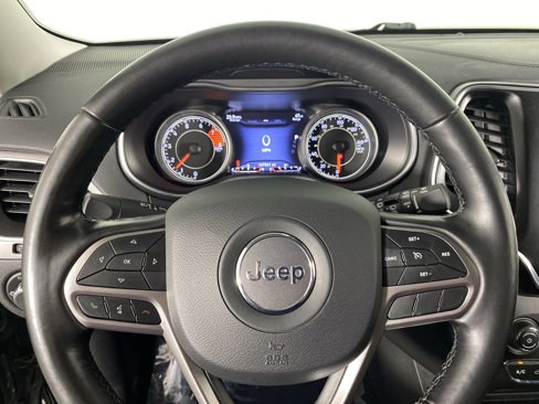 Used 2021 Jeep Cherokee Latitude Lux w/ Comfort/Convenience Group image 20