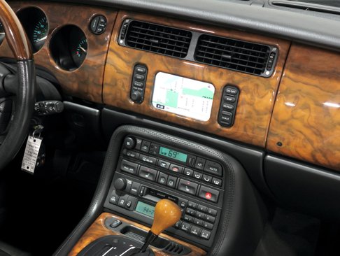 Used 2001 Jaguar XK8 Convertible image 41