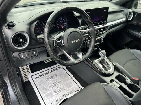 Used 2022 Kia Forte GT-Line w/ GT-Line Technology Package image 11