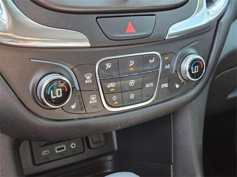 Certified 2021 Chevrolet Equinox LT image 23