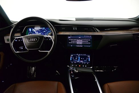 Certified 2022 Audi e-tron Premium w/ Convenience Plus Package image 14