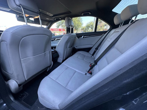 Used 2013 Mercedes-Benz C 350 Sport image 6