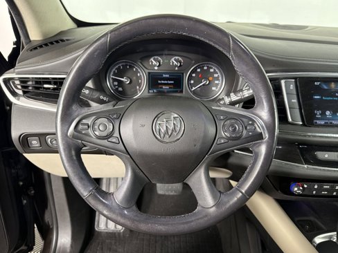 Used 2018 Buick Enclave Essence image 24