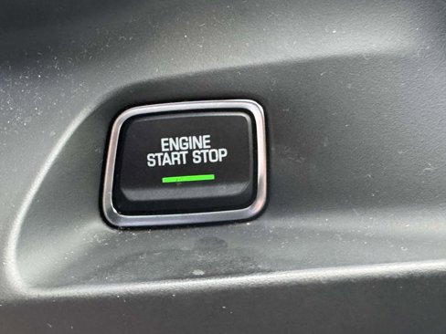 Used 2021 Chevrolet Camaro LT w/ RS Package image 9