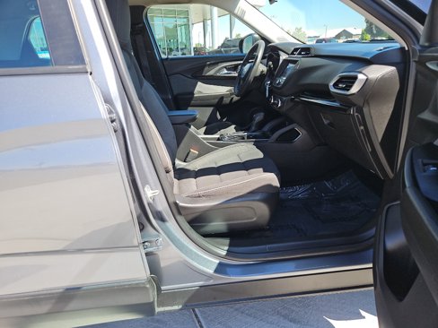 Used 2021 Chevrolet TrailBlazer LS image 18
