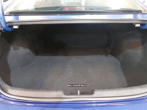 Certified 2023 Hyundai Elantra SEL w/ Convenience Package image 13