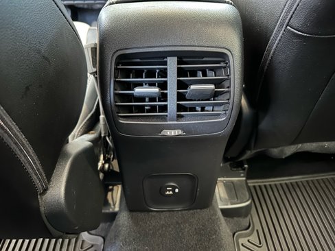 Certified 2021 Ford Escape Titanium w/ Titanium Elite Package image 31