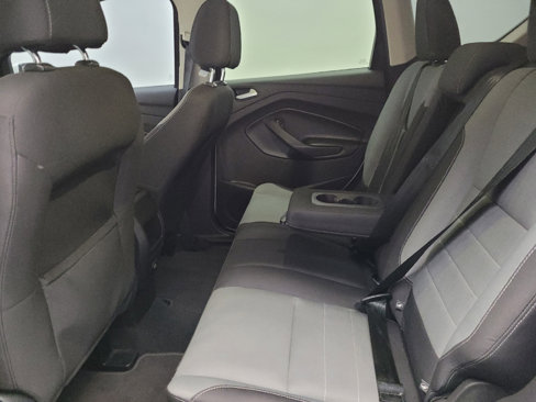 Used 2016 Ford Escape SE image 18