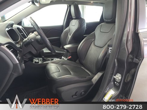 Used 2021 Jeep Cherokee Limited image 17