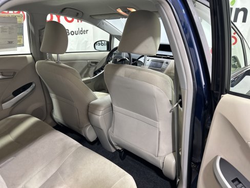 Used 2012 Toyota Prius Two image 15