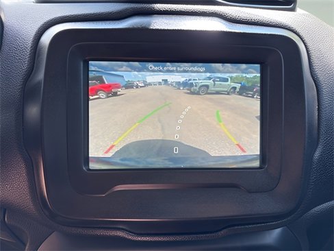 Used 2018 Jeep Renegade Altitude image 13