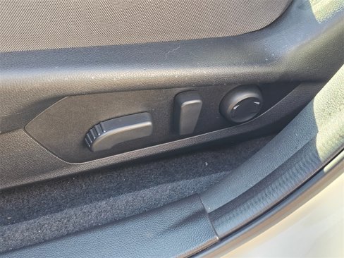 Certified 2024 Subaru Crosstrek 2.0i Premium image 24