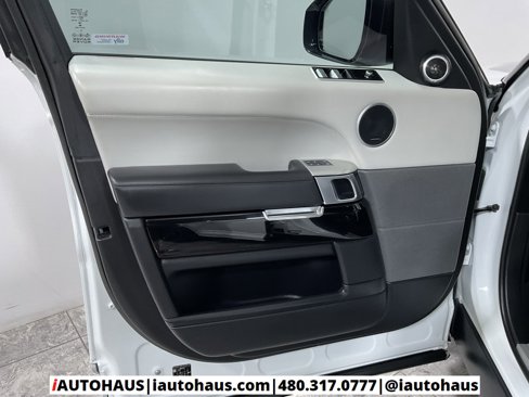 Used 2021 Land Rover Range Rover Sport SVR image 40