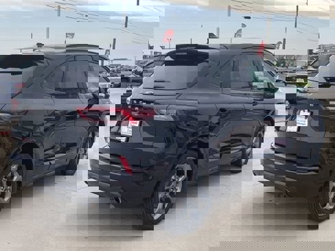 Used 2024 Ford Escape ST-Line image 10