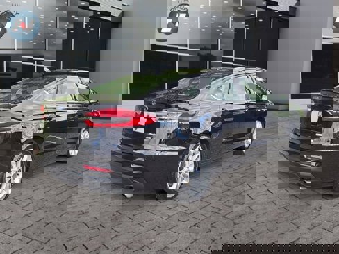Used 2019 Ford Fusion SE image 5