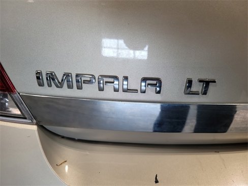 Used 2008 Chevrolet Impala LT w/ Luxury Edition Package image 29