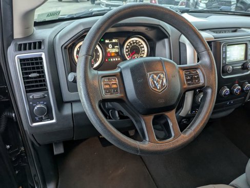 Used 2016 RAM 1500 Classic SLT image 18