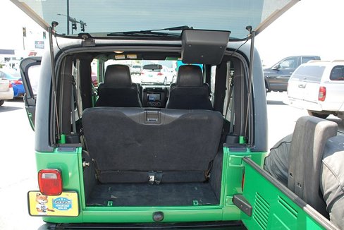 Used 2004 Jeep Wrangler SE image 16