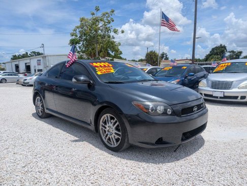 Used 2010 Scion tC image 3
