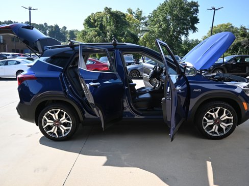 Used 2021 Kia Seltos SX image 13