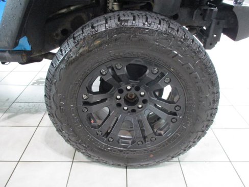 Used 2018 Jeep Wrangler Unlimited Sport image 9