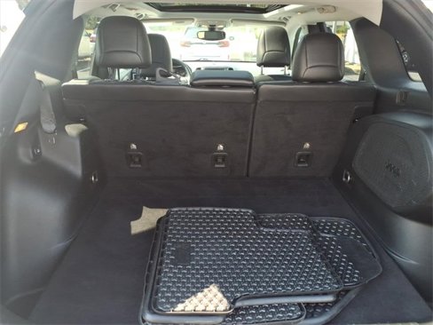 Used 2019 Jeep Cherokee Trailhawk image 13