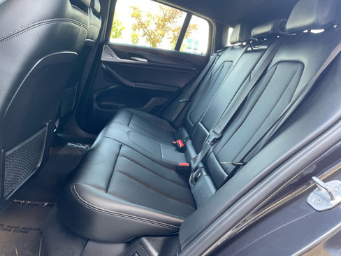 Used 2023 BMW X4 xDrive30i w/ M Sport Package image 8