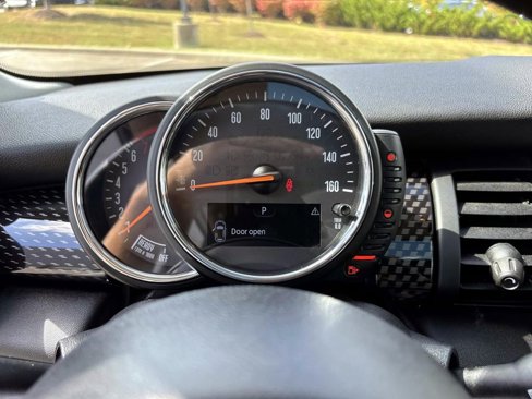 Used 2015 MINI Cooper S image 15