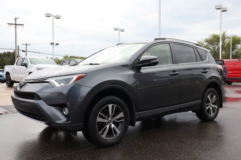 Used 2018 Toyota RAV4 XLE image 6