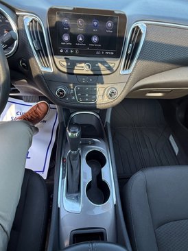 Used 2020 Chevrolet Malibu LT image 18
