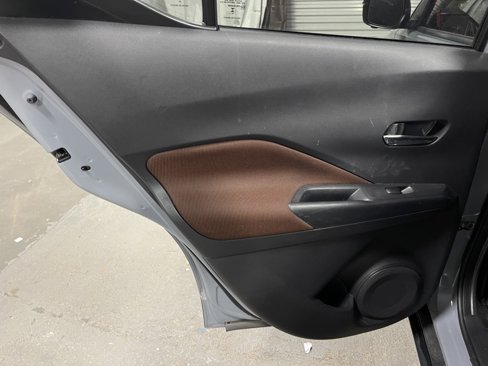 Used 2023 Nissan Kicks SR image 16