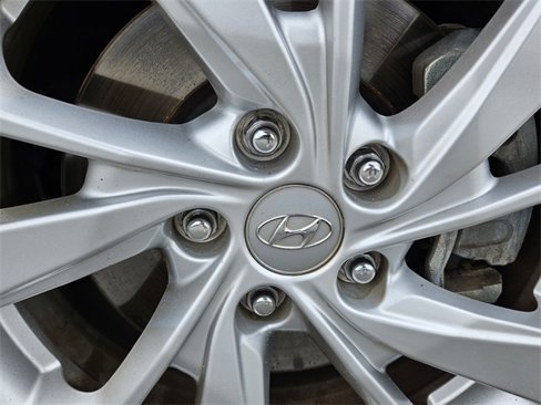 Used 2021 Hyundai Tucson SE image 19