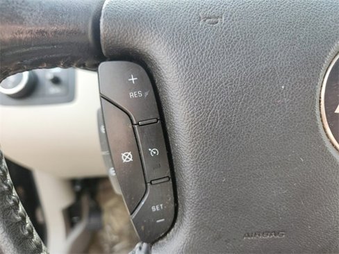 Used 2014 Chevrolet Impala LTZ image 25