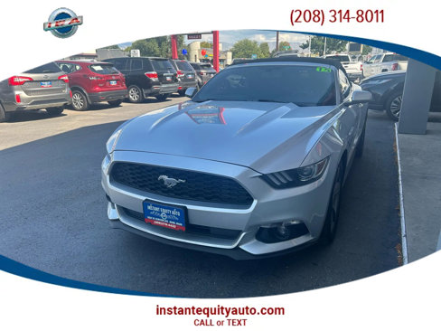 Used 2015 Ford Mustang Convertible w/ Equipment Group 051A image 1