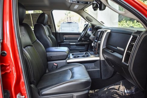 Used 2018 RAM 1500 Laramie w/ Convenience Group image 15