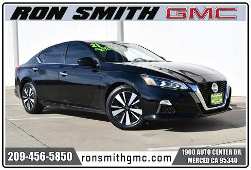 Used 2021 Nissan Altima 2.5 SV image 1
