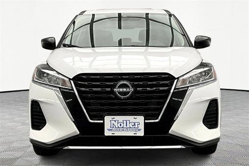 Used 2024 Nissan Kicks S image 3