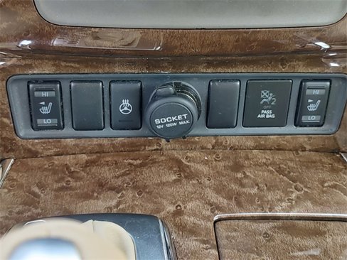 Used 2015 INFINITI QX80 2WD w/ Driver's Assistance Package image 20