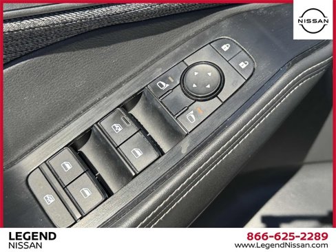Used 2021 Nissan Rogue S image 15