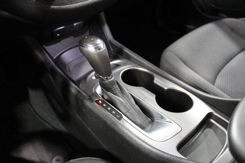 Used 2018 Chevrolet Malibu LS image 17
