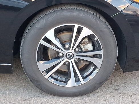 Used 2023 Nissan Sentra SV image 8