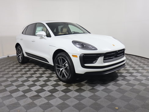 New 2025 Porsche Macan image 9