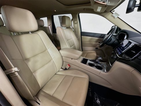 Used 2021 Jeep Grand Cherokee Limited image 29