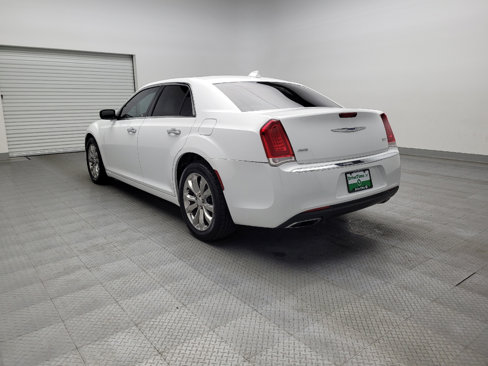 Used 2018 Chrysler 300 Limited image 5